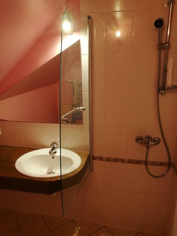 Bebru Pirts Hotel Vecbebri ภายนอก รูปภาพ